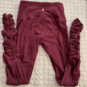 LULULEMON 🍋 Runched workout leggings